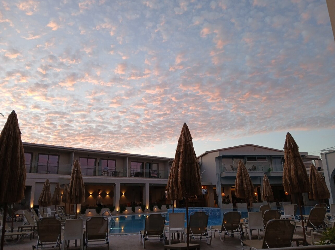 Papillon Hotel主图