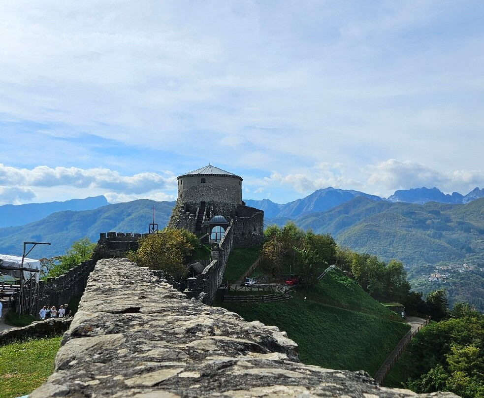 Fortezza delle Verrucole - Archeopark-San Romano in Garfagnana必去景点