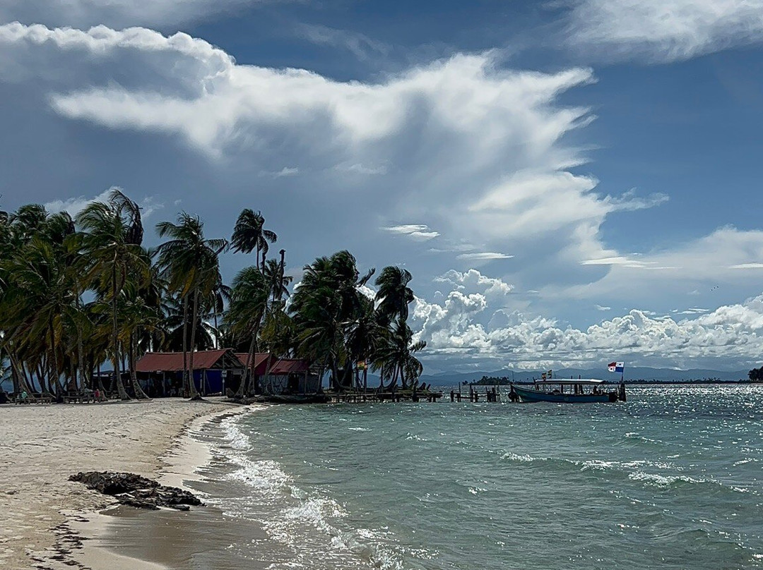 Isla Perro-San Blas Islands必去景点