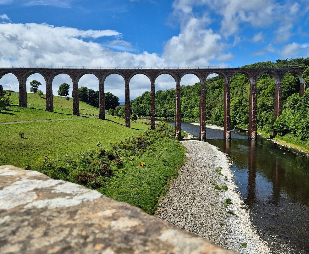 The Leaderfoot Viaduct, also known as the Drygrange Viaduct-Melrose必去景点