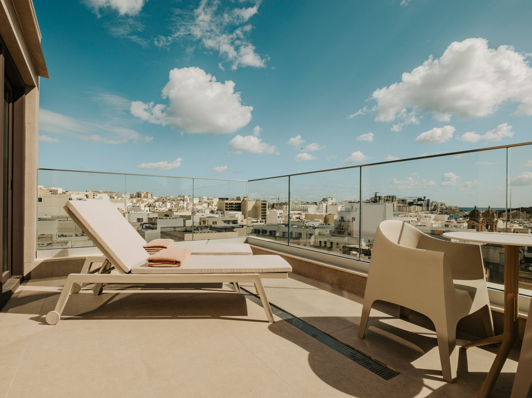 Regional Hotel By Neu Collective