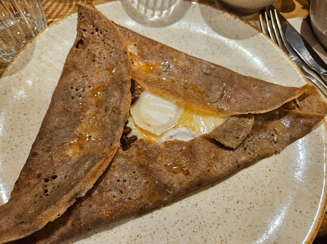 Le Pinceau Et La Crepe