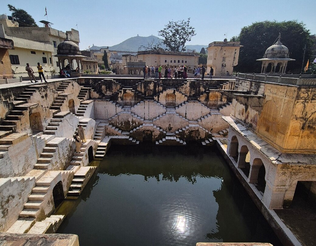 Panna Meena ka Kund-斋蒲尔必去景点