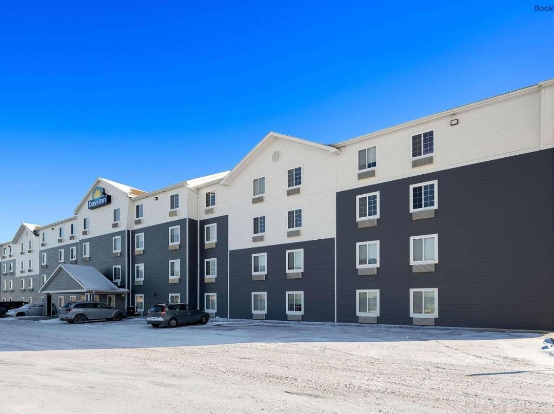 Stewartville酒店住宿-Days Inn & Suites by Wyndham Rochester Mayo Clinic South