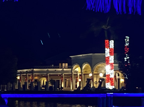 Tiki Taxi & Cruises-博因顿海滩必去景点