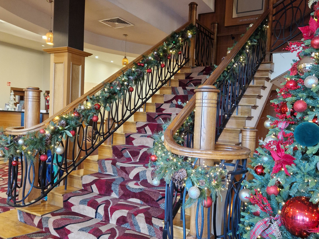 经典英国阿尔马城市酒店主图