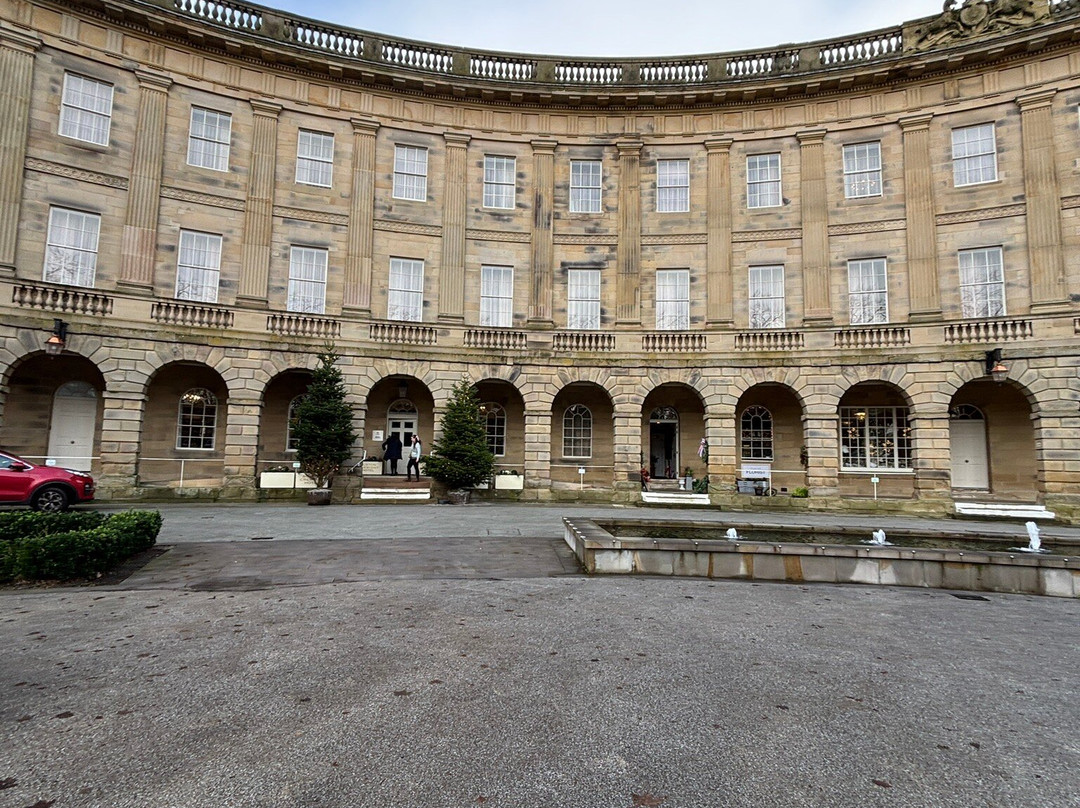 Ensana Buxton Crescent-巴克斯顿必去景点