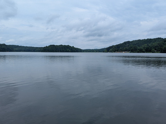 Lake Logan Marina-洛根必去景点