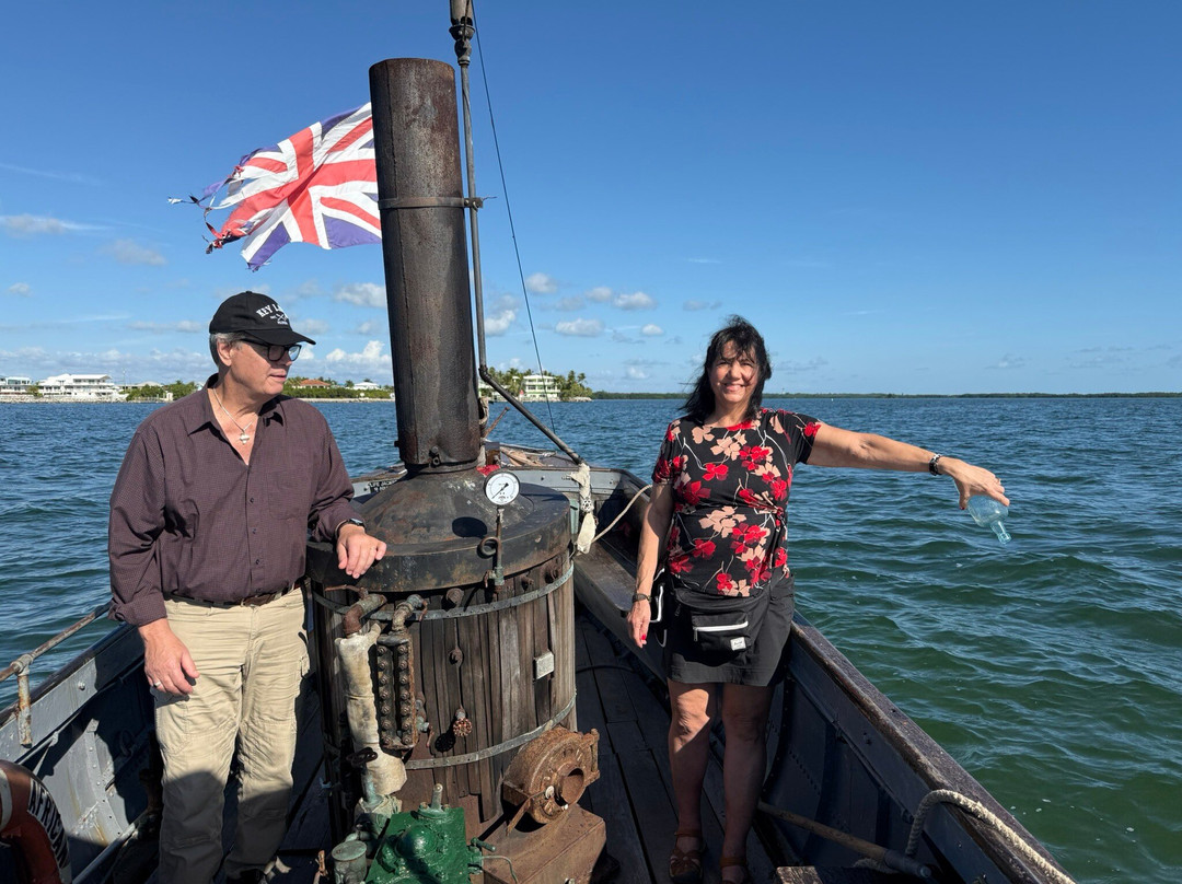 African Queen Canal Cruise-拉哥岛必去景点