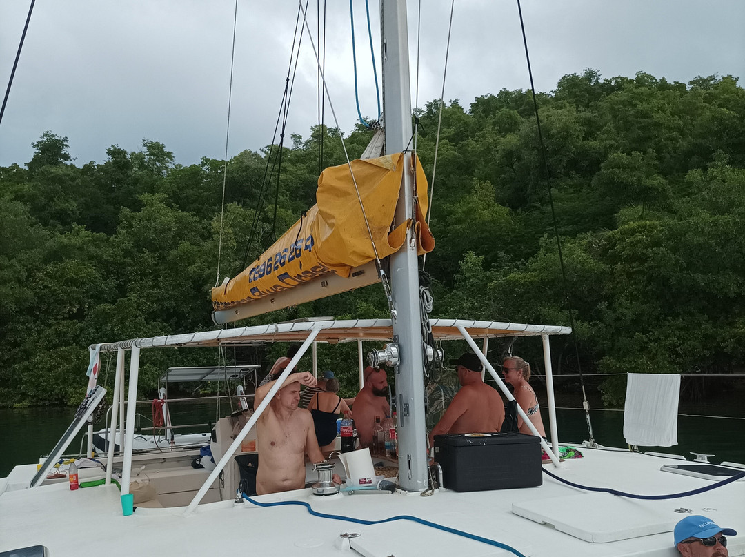 Catamaran Bwa Drese-Le Robert必去景点