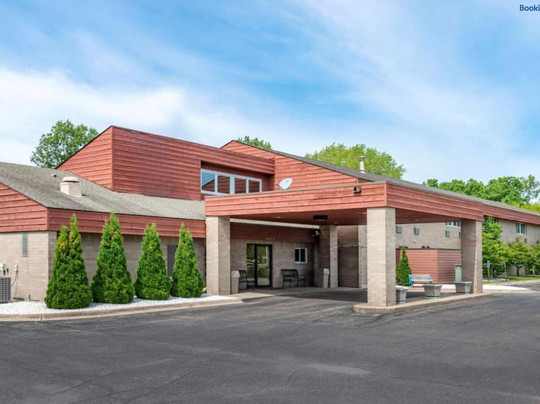 Coratel Inn and Suites By Jasper Riverfalls