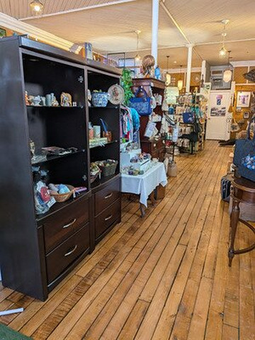 The Tipped Ship-Elgin必去景点