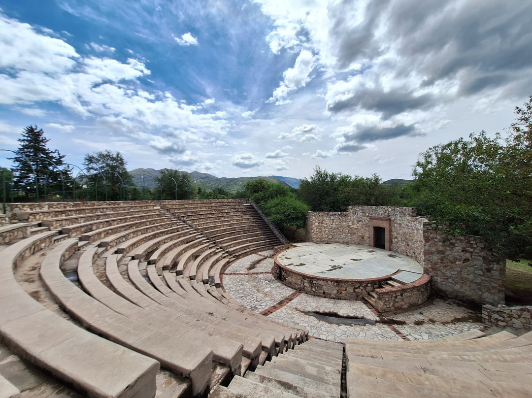 Pueblo Puntano Monument of Independence-San Luis必去景点