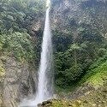 Condor Machay Cascadas-皮钦查省 圣安东尼奥镇必去景点