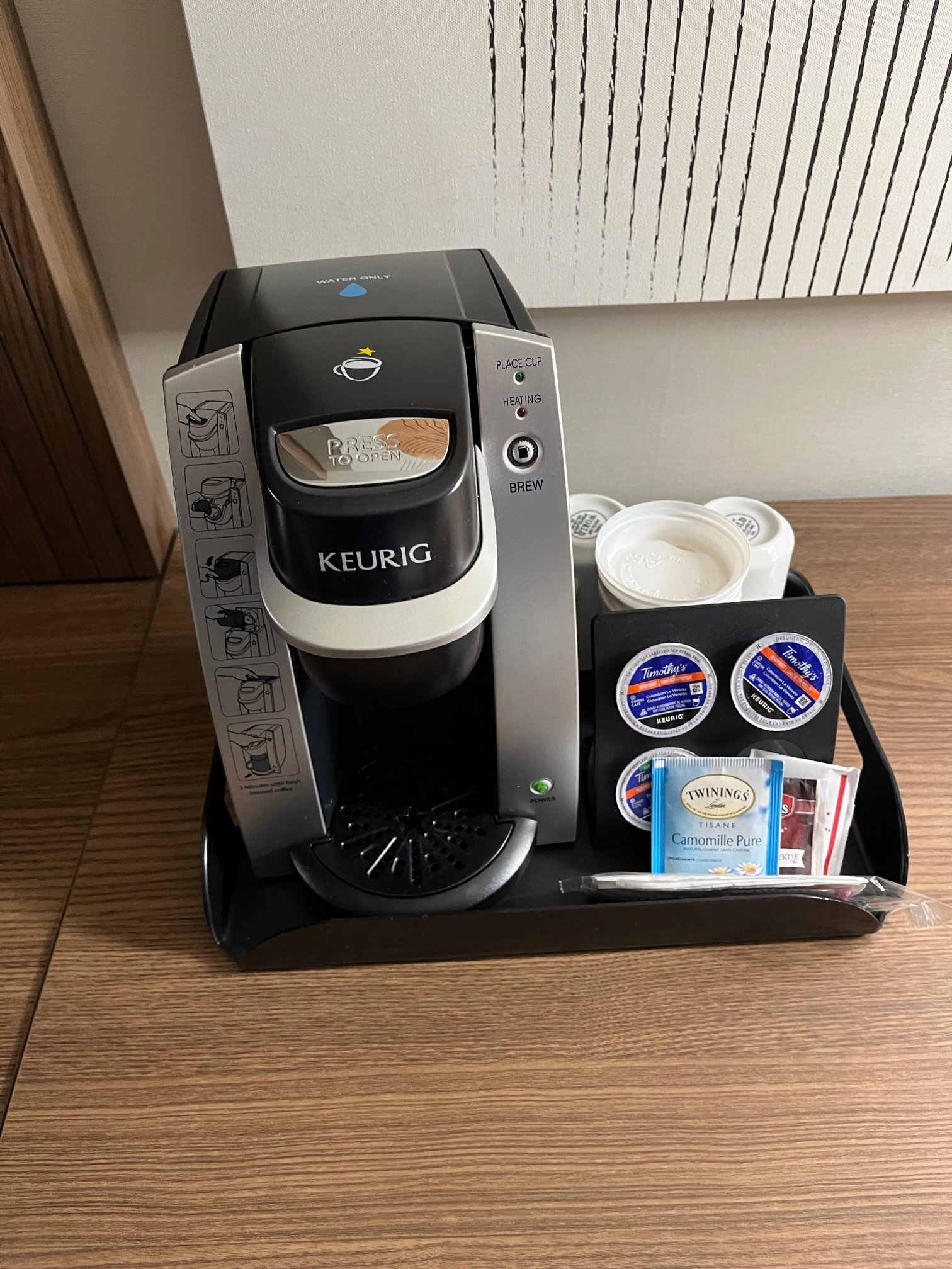 温哥华市中心假日套房酒店-客卧