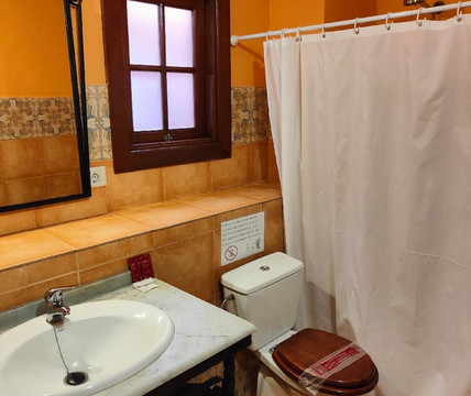 芳达中心酒店主图