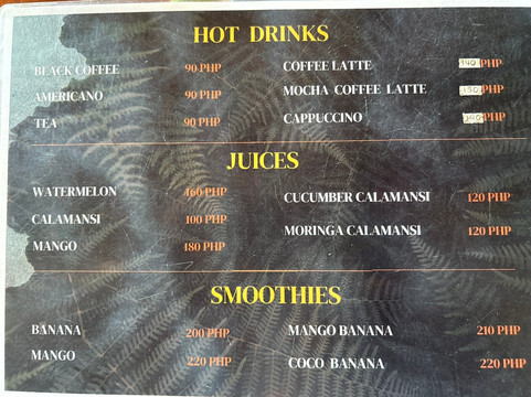Belle's Beach Bar & Accommodation主图