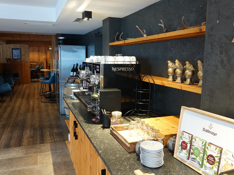 Hoechfugen酒店住宿-Hotel Zirbenhof