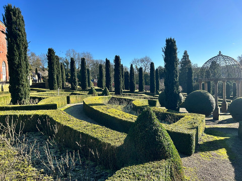 Hopton Hall Gardens-Hopton必去景点