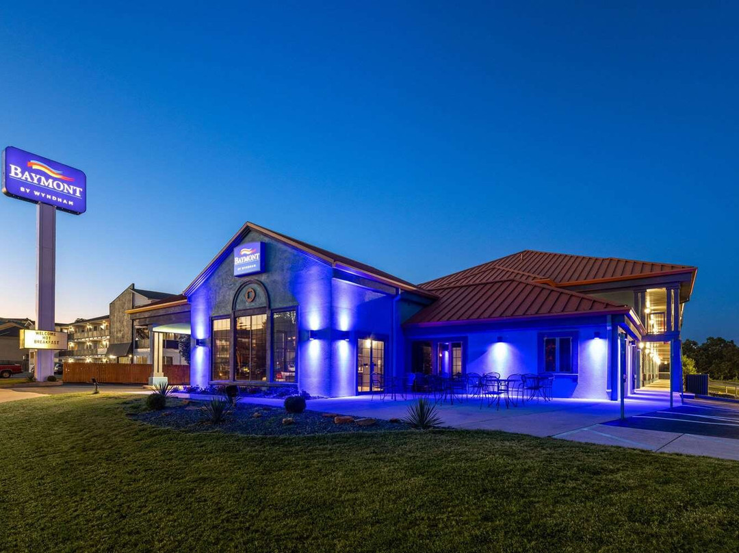 布兰森千山温德姆呗盟酒店