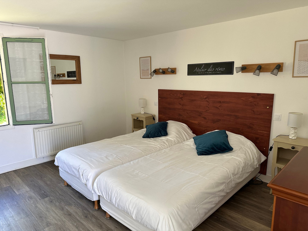 佩龙杜门酒店主图