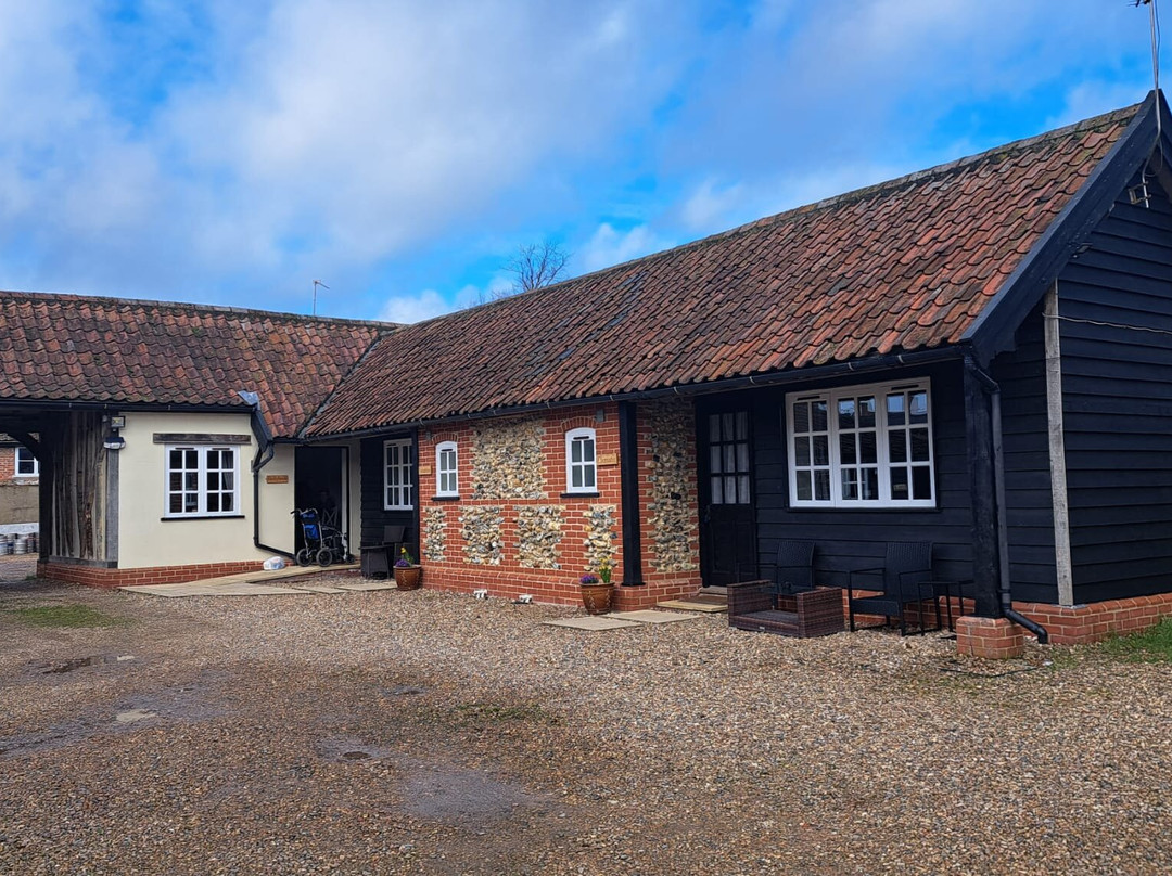 迪克堡皇冠酒店主图