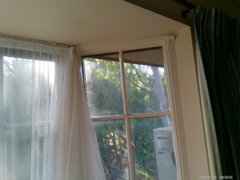 COUNTRY PLAZA 霍尔斯山谷国家广场大厅间隙