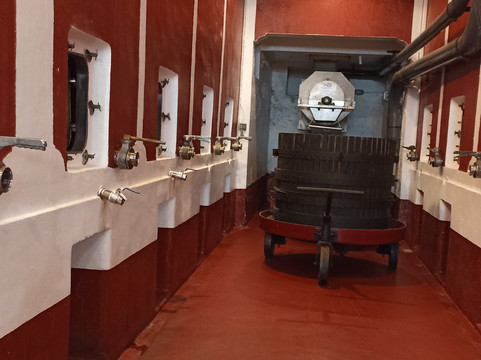 Bodegas Manzanos Haro-哈罗必去景点