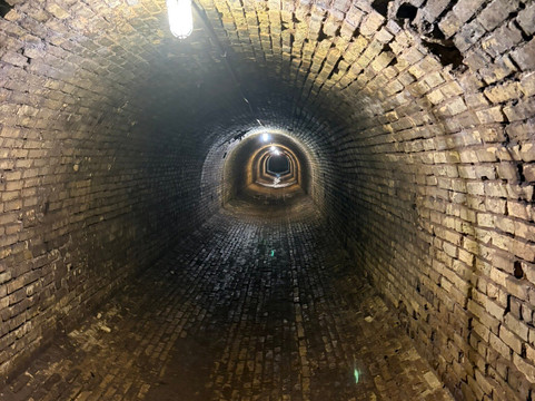 The Village at Grand Traverse Commons-特拉弗斯城必去景点