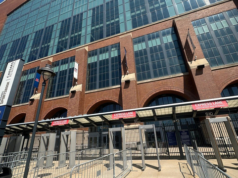 卢卡斯石油体育场-印第安纳波利斯必去景点