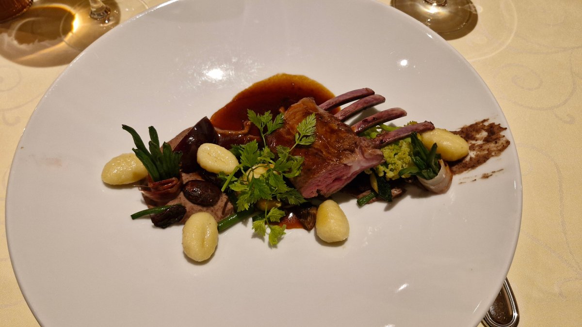 克劳斯纳夫酒店-官方