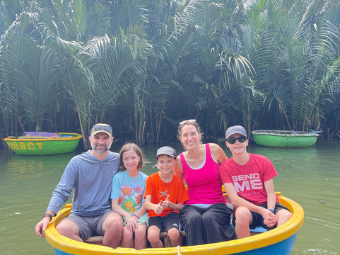 Hong Coconut Boat Tours-会安必去景点