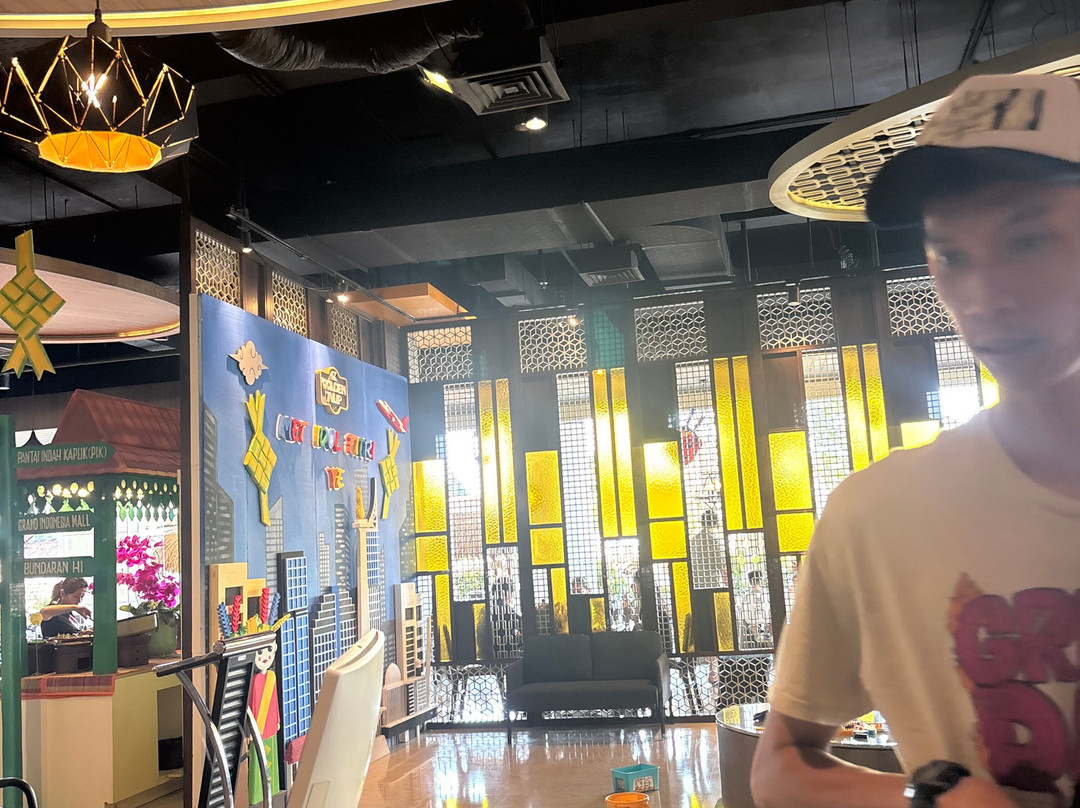 金色郁金香酒店春山-楠榜主图