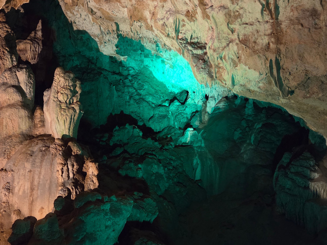 Sfentoni Cave-Zoniana必去景点