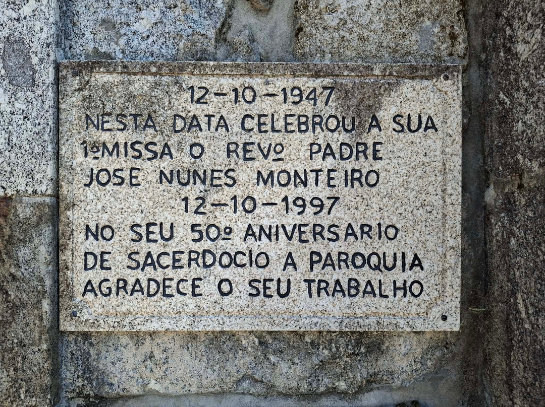 Igreja Velha de Sequeirô-Santo Tirso必去景点
