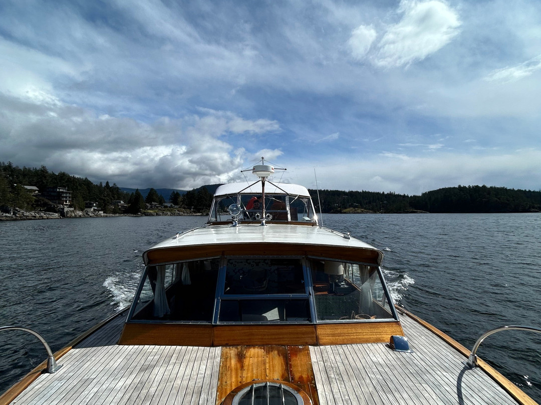 Lady Jean boat tours-马德拉公园镇必去景点