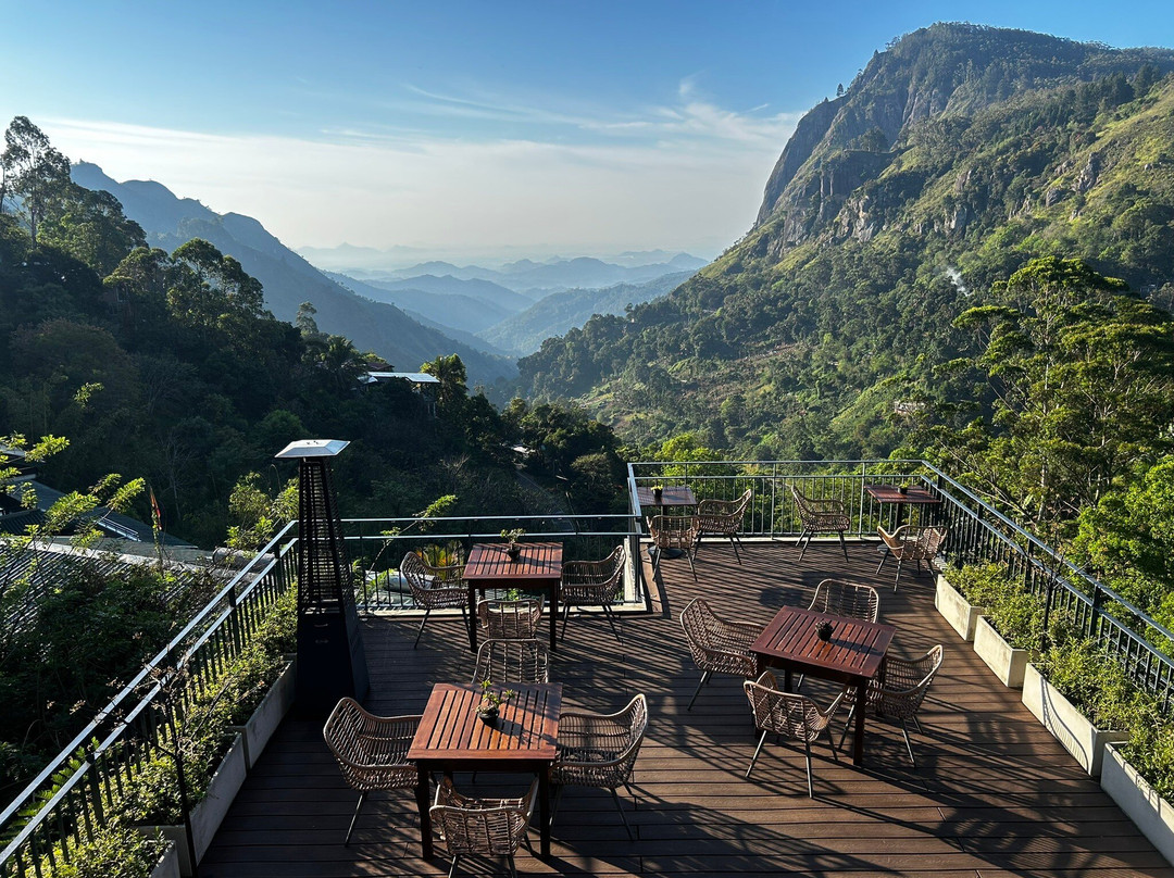 Hide-Ella Hotel & Resort主图