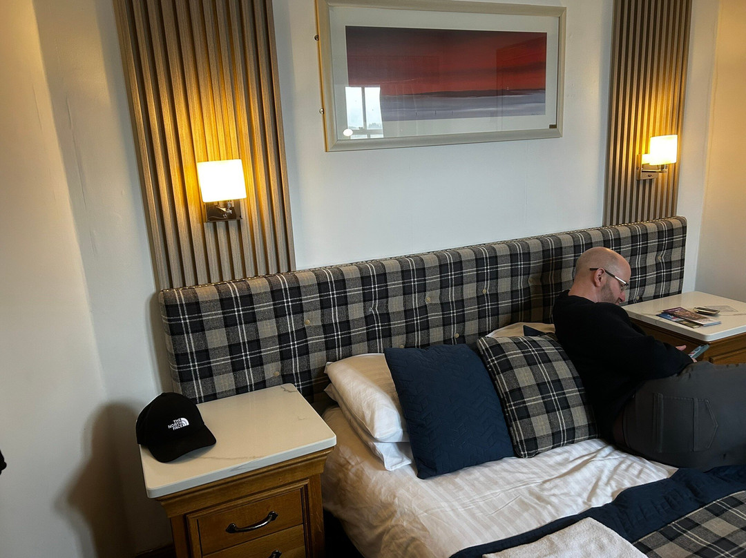 灰色海湾酒店主图