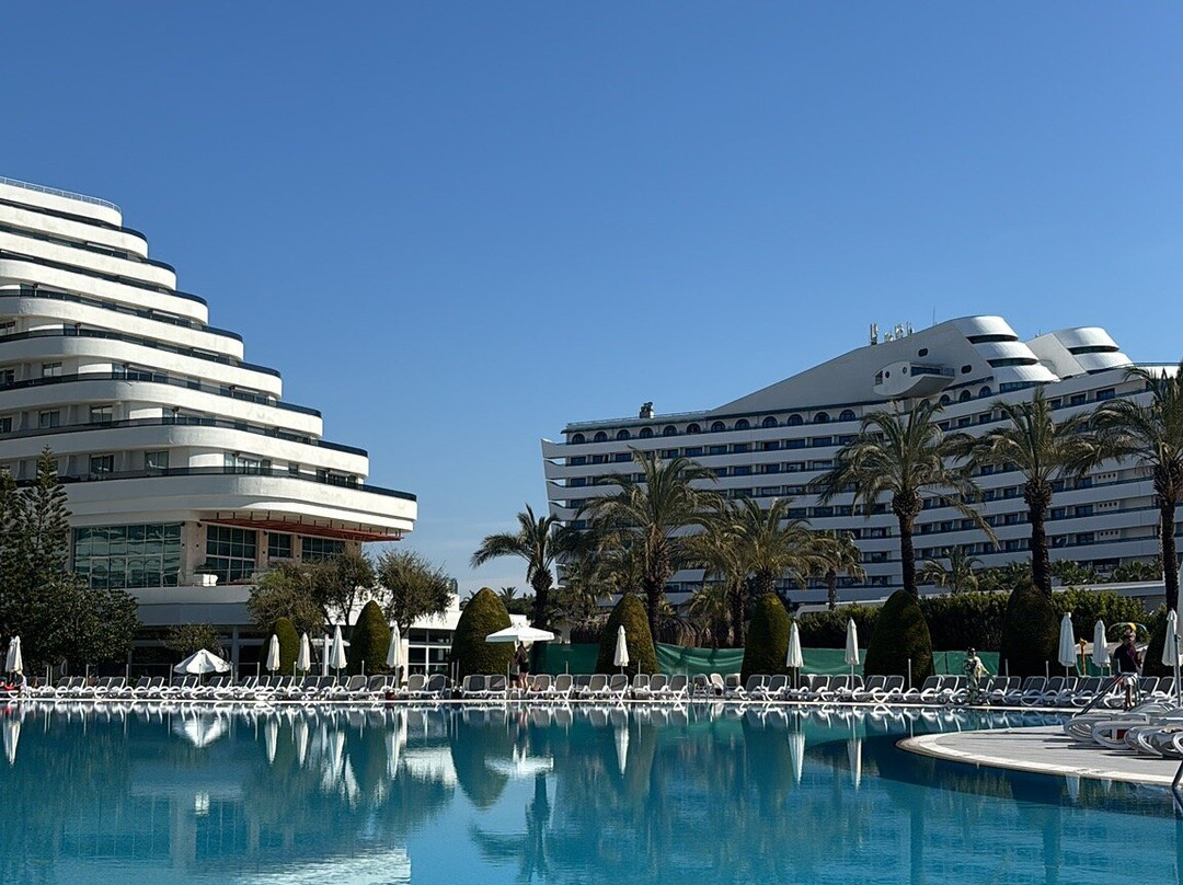 奇迹度假酒店主图