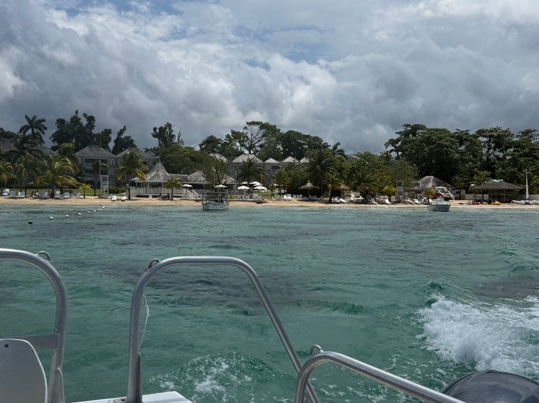 圣苏西情侣酒店-全包-仅限情侣主图