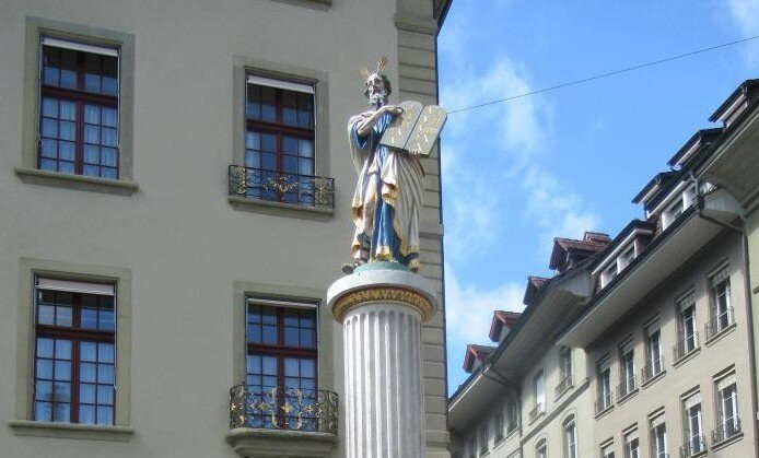 Mosesbrunnen-伯尔尼必去景点