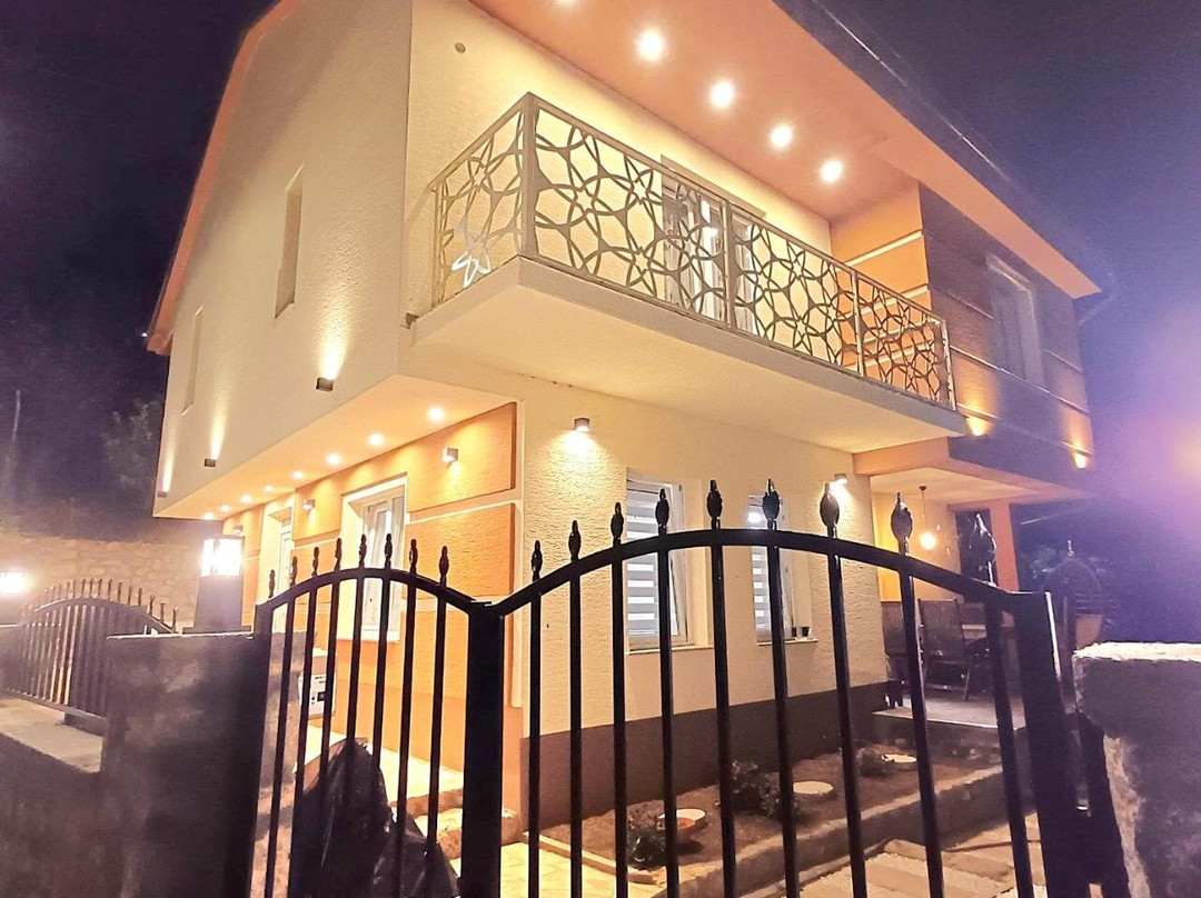 Villa ARIA
