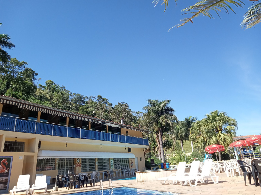 蒙大拿村农庄酒店主图