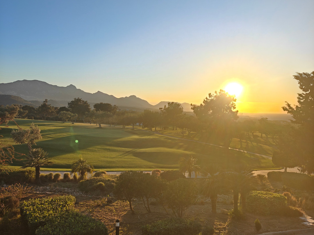 科利内姆高尔夫海滩度假村主图