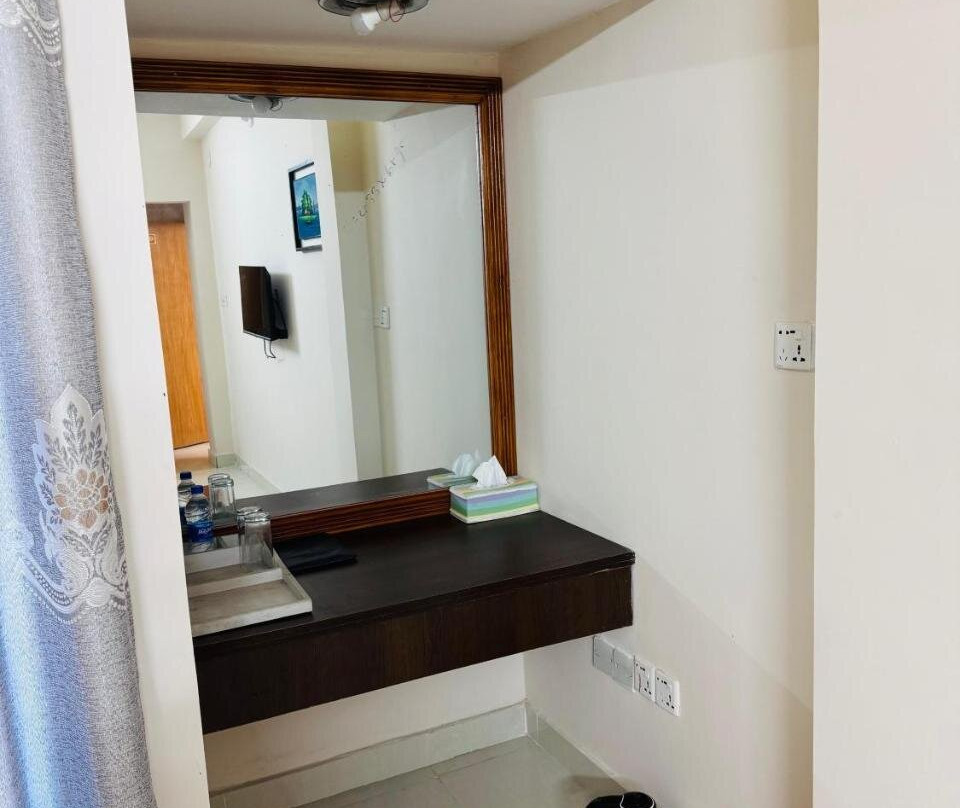 Hotel Sarbick International