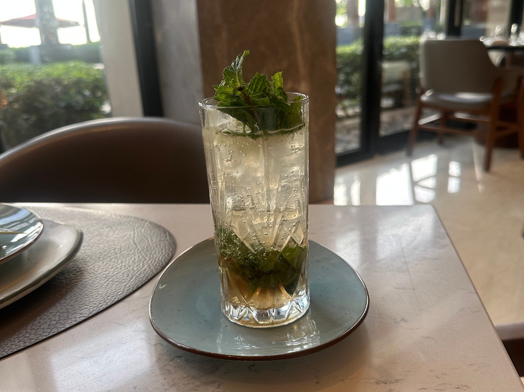 喜马拉雅山上的威斯汀度假酒店与水疗中心主图
