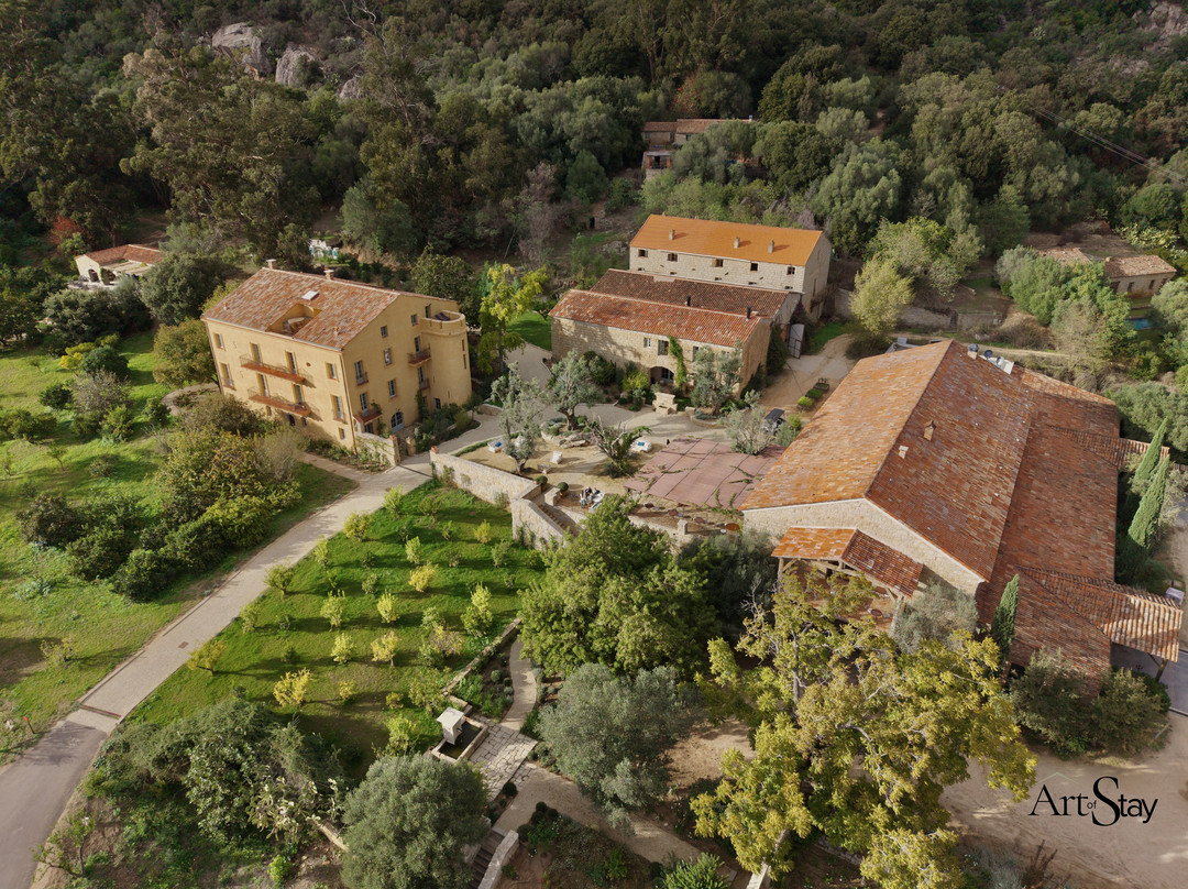 Le Hameau De Saparale