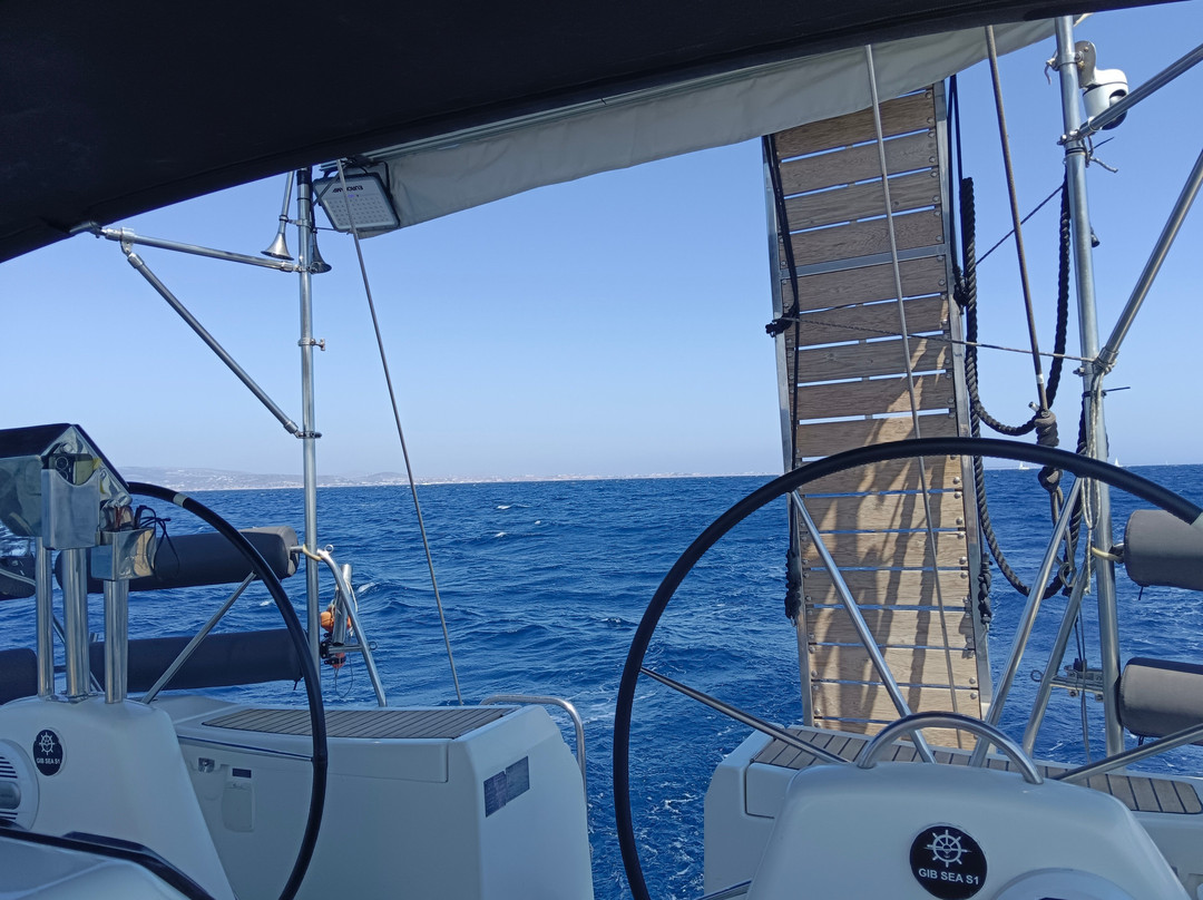 Naxos Yachts - Anna Maria & Natalina-纳克索斯必去景点