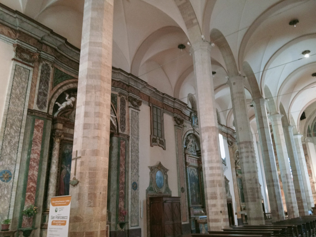 Chiesa di San Francesco-古比奥必去景点