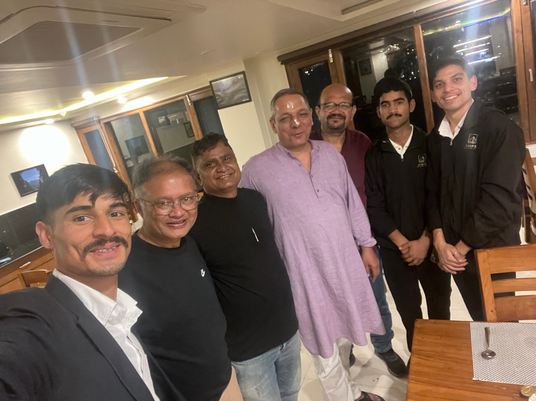 Ashapuri Residency 马拉里- 配备中央供暖和空调的酒店主图